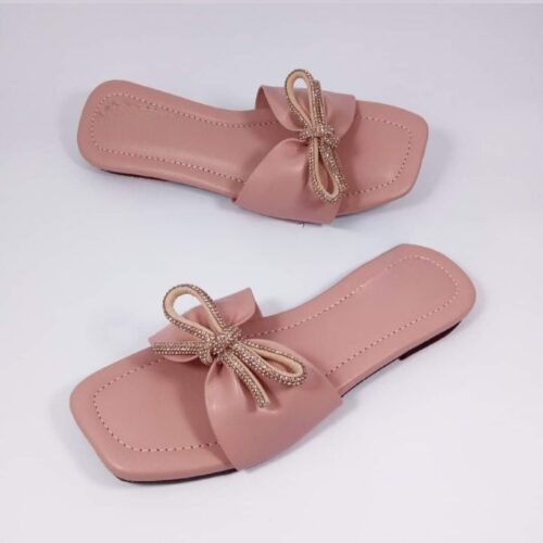 Flat Sandals For Women – Fashionable Flat Shoes For Regular Use