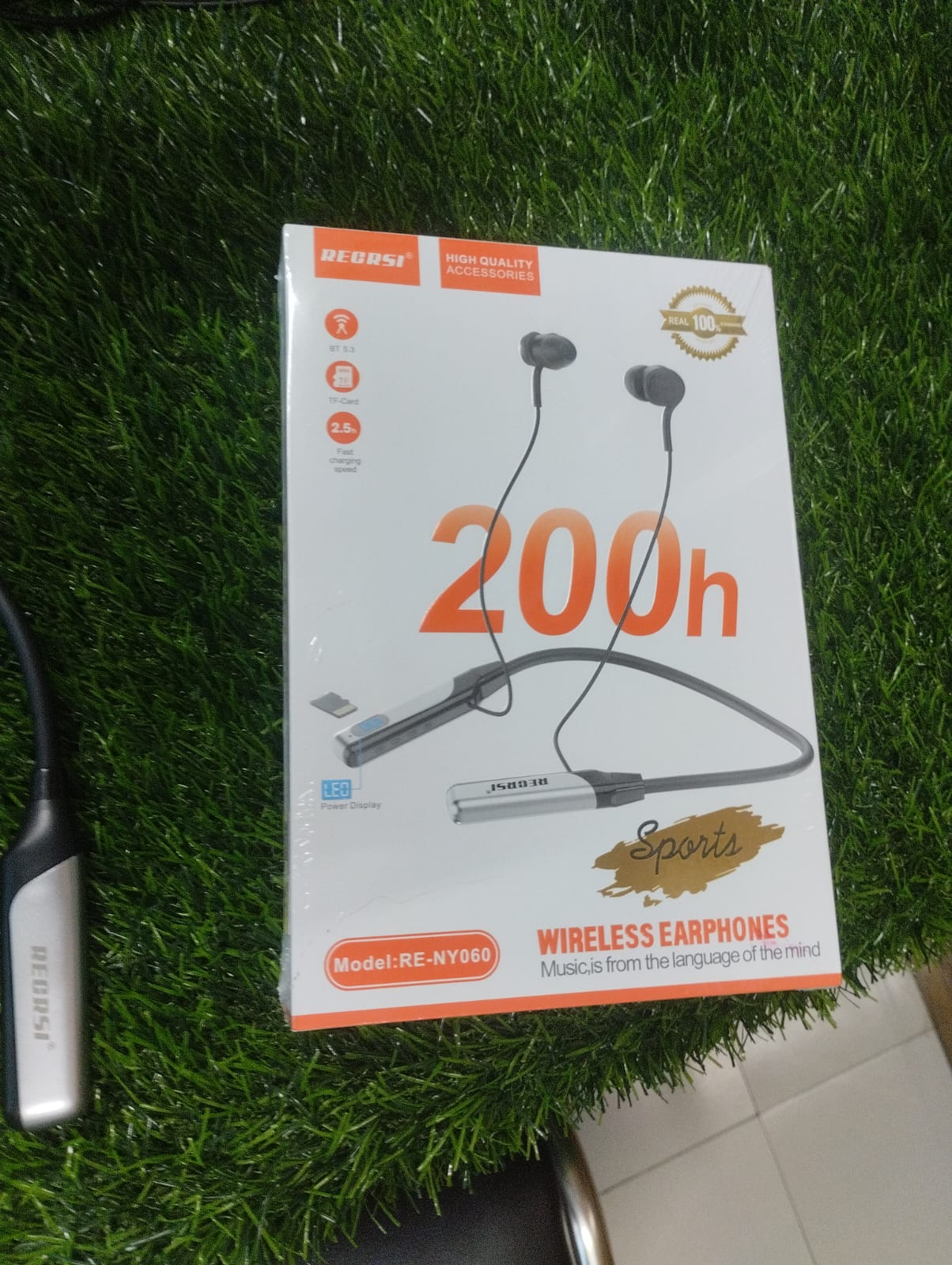 Regrsi RE-NY060 Wireless Neckband – 200H Long Battery Life